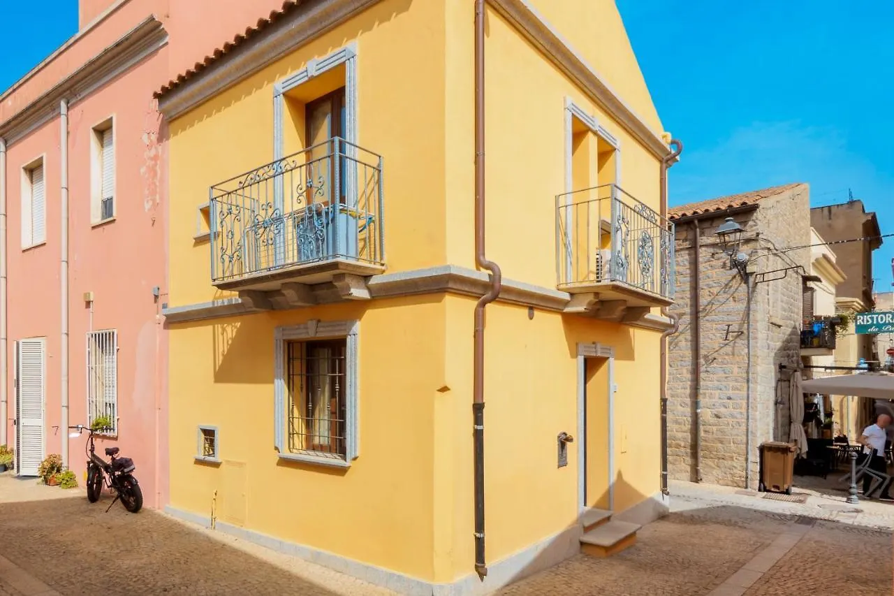 Clara'S House Apartment Olbia